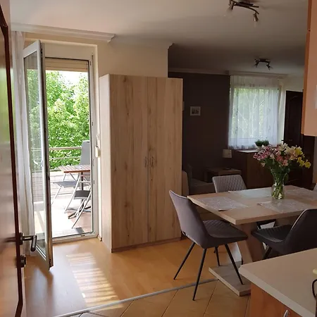 Pensiune Elek Apartmanhaz