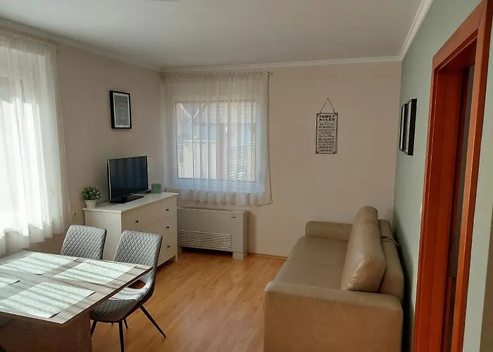 Elek Apartmanhaz 4* Hajdúszoboszló