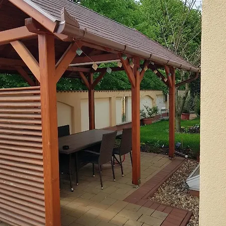 Gasthof Elek Apartmanhaz 4*